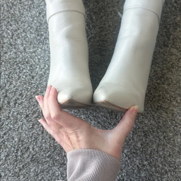 Steve Madden Boots - Picture 6 of 10